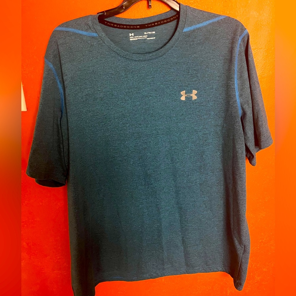 Men’s under armour active tshirt